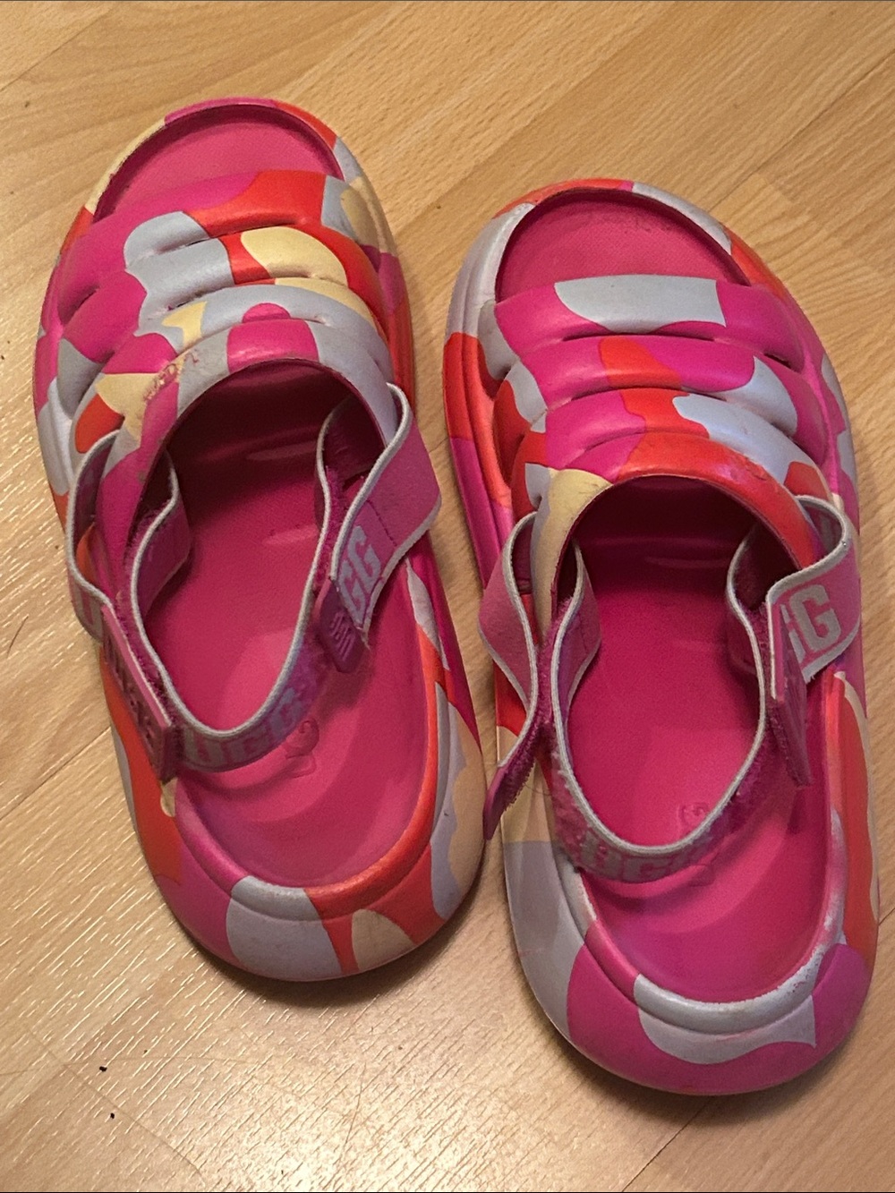 UGG Pink Multi-Color Hook-and-Loop Slip-On Sandals